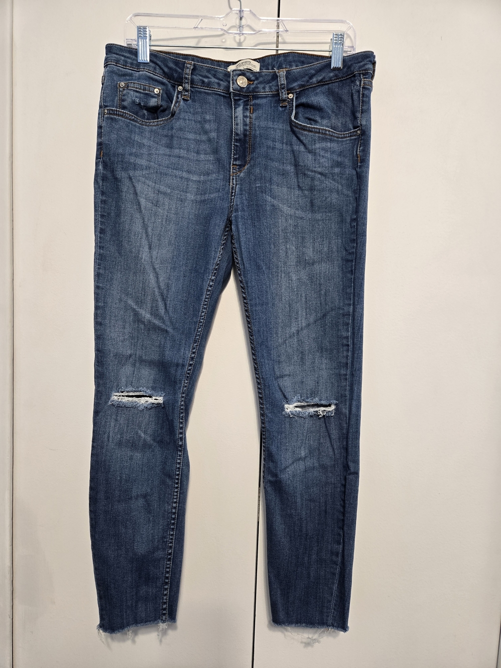 Zara Woman Premium Skinny Ankle Jeans Distressed Raw‎ Hem Blue 12